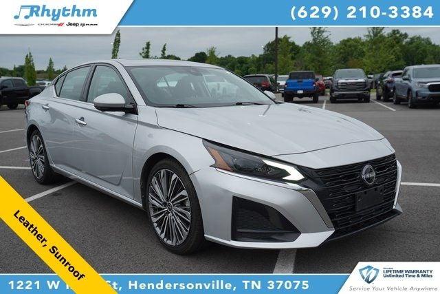 2023 Nissan Altima SL FWD
