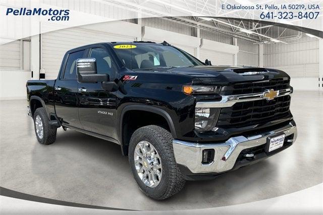 2025 Chevrolet Silverado 2500HD 4WD Crew Cab Standard Bed LT