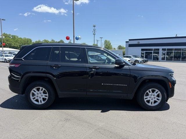 2024 Jeep Grand Cherokee Laredo 4x4