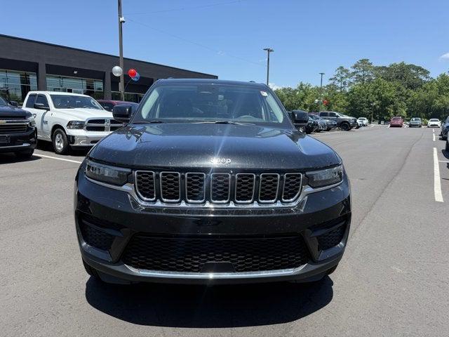 2024 Jeep Grand Cherokee Laredo 4x4