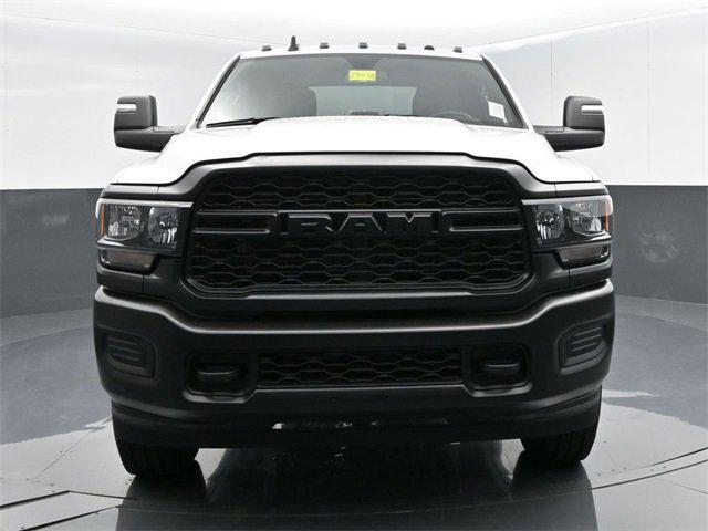 2024 RAM 2500 Tradesman Crew Cab 4x4 8 Box