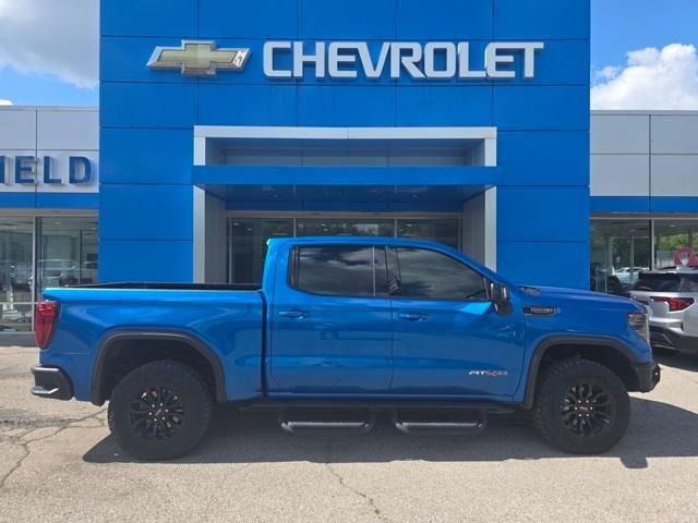 2023 GMC Sierra 1500 4WD Crew Cab Short Box AT4X 2023 GMC Sierra 1500 4WD Crew Cab Short Box AT4X