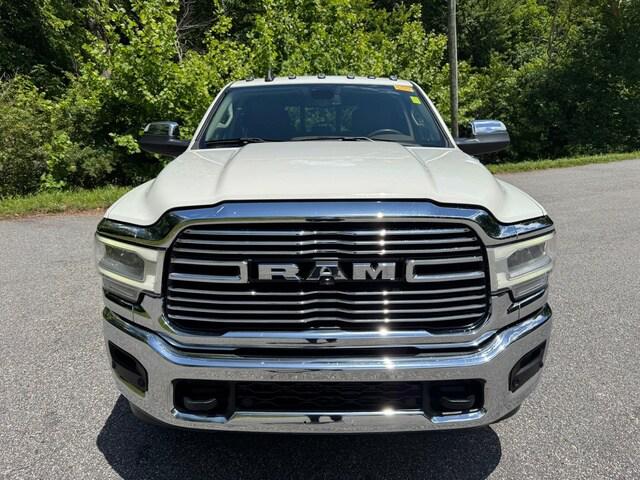 2019 RAM 3500 Laramie Crew Cab 4x4 8 Box