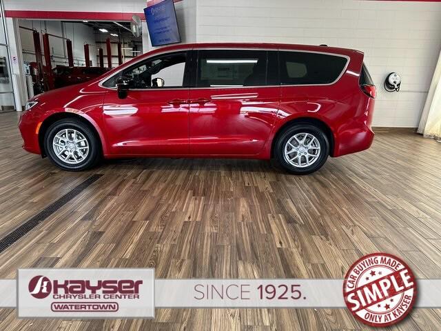 2025 Chrysler Pacifica PACIFICA SELECT