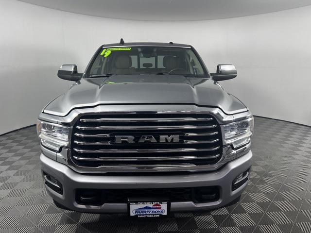 2019 RAM 3500 Laramie Longhorn Crew Cab 4x2 64 Box