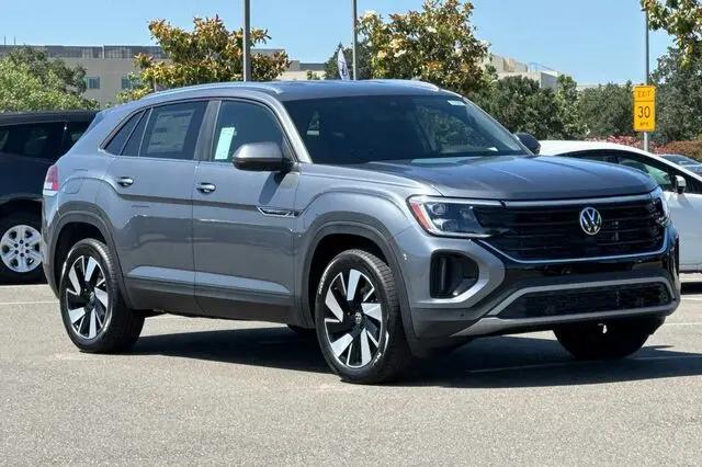 2025 Volkswagen Atlas Cross Sport 2.0T SE w/Technology