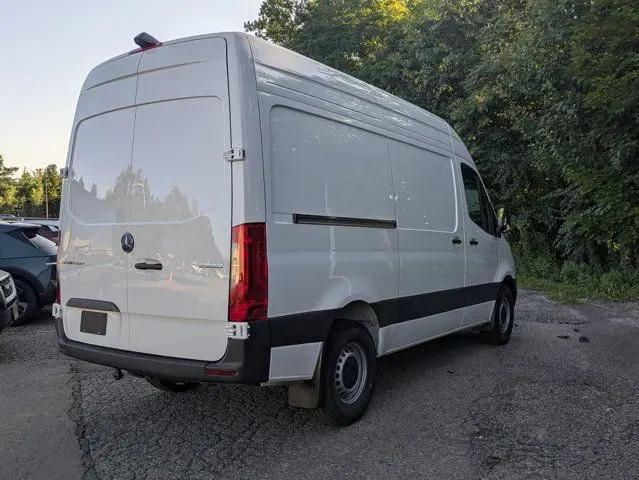 2025 Mercedes-Benz Sprinter 2500 Standard Roof 4-Cyl Diesel