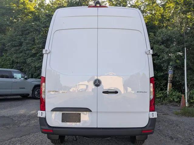 2025 Mercedes-Benz Sprinter 2500 Standard Roof 4-Cyl Diesel