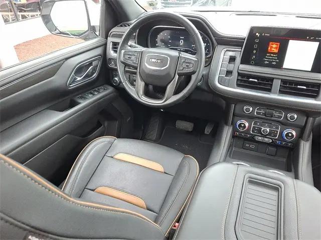 2023 GMC Yukon 4WD AT4
