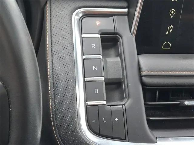 2023 GMC Yukon 4WD AT4