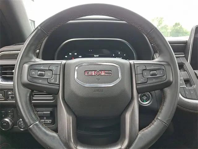 2023 GMC Yukon 4WD AT4