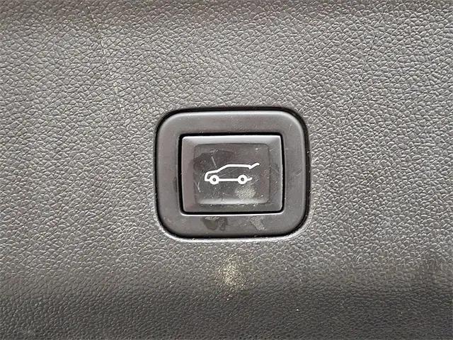 2023 GMC Yukon 4WD AT4