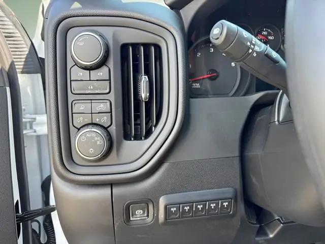 2025 Chevrolet Silverado 3500HD Work Truck