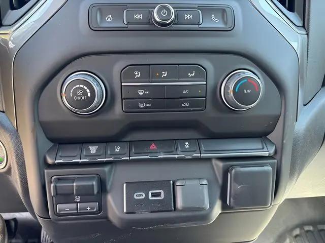 2025 Chevrolet Silverado 3500HD Work Truck