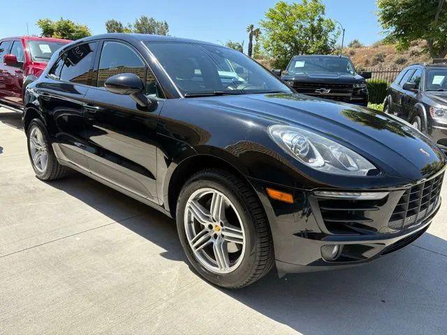 2017 Porsche Macan Base