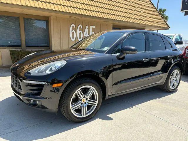 2017 Porsche Macan Base