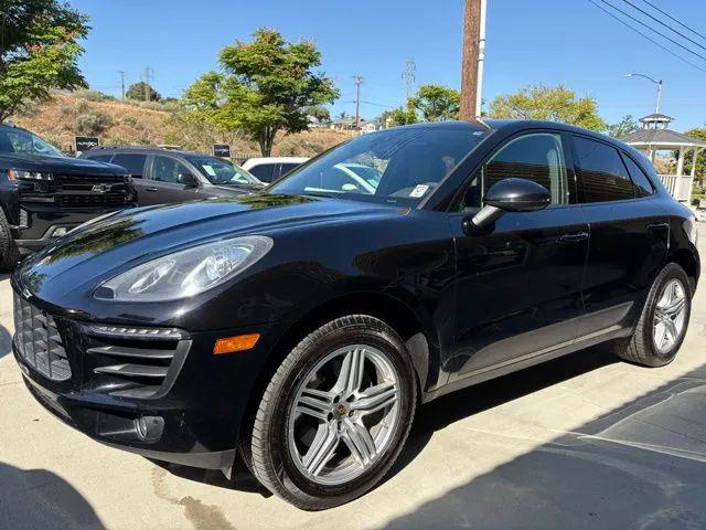 2017 Porsche Macan Base