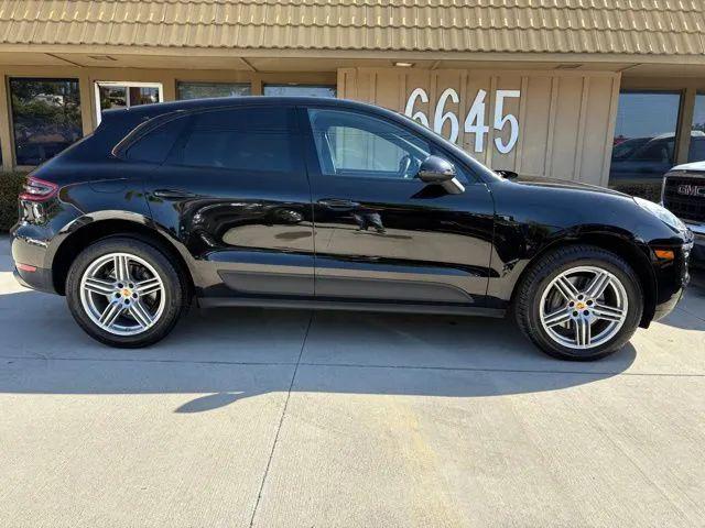 2017 Porsche Macan Base