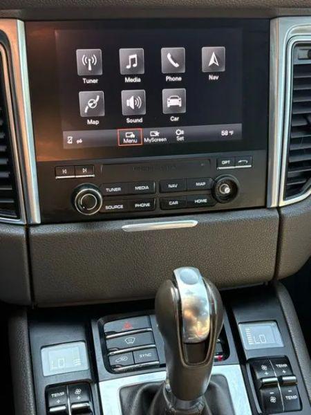 2017 Porsche Macan Base