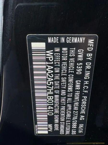2017 Porsche Macan Base