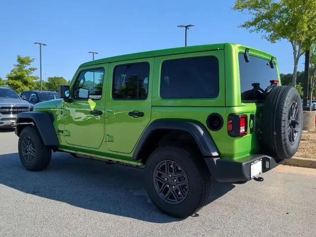 2025 Jeep Wrangler 4-Door Summit 4x4