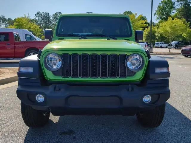 2025 Jeep Wrangler 4-Door Summit 4x4