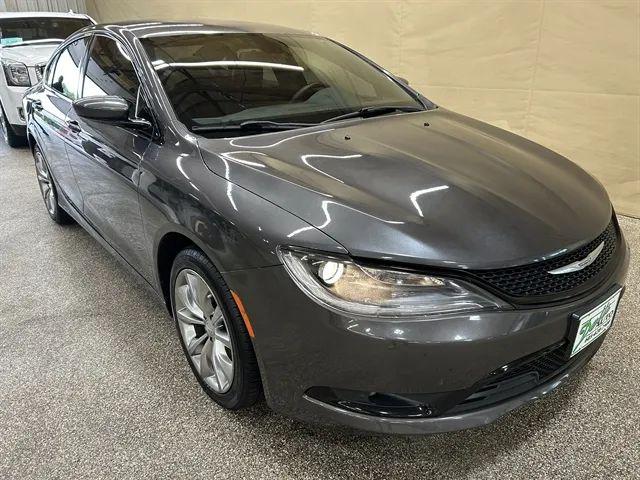 2016 Chrysler 200 S for sale in Dell Rapids, SD