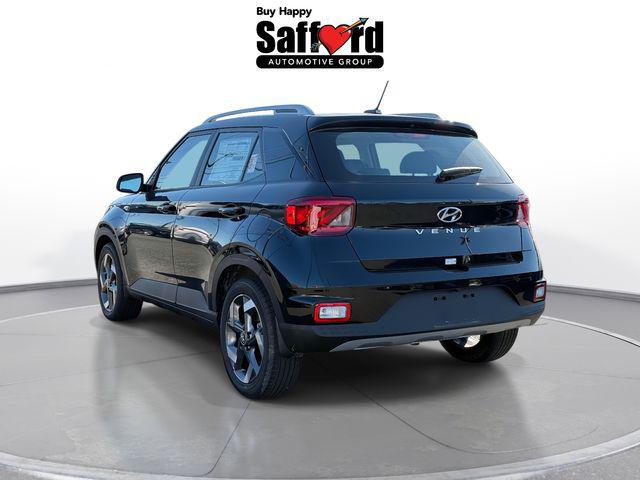 2025 Hyundai Venue SEL - Photo 14