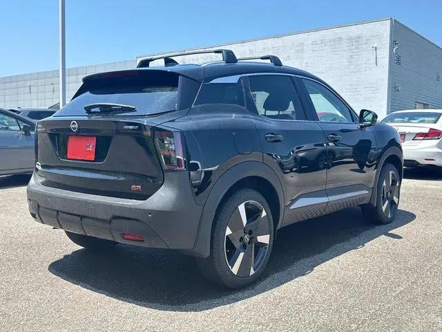 2025 Nissan Kicks SR FWD