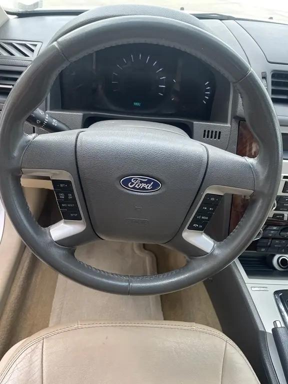 2011 Ford Fusion SEL