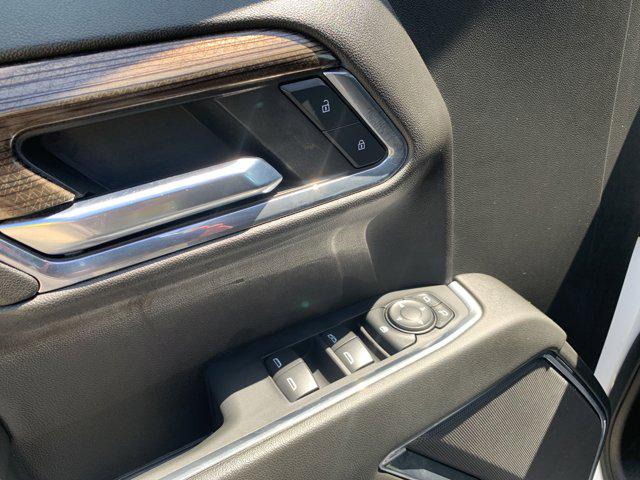 2023 Chevrolet Silverado 1500 4WD Crew Cab Standard Bed LT