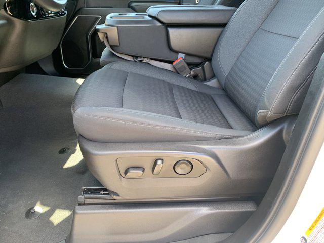 2023 Chevrolet Silverado 1500 4WD Crew Cab Standard Bed LT