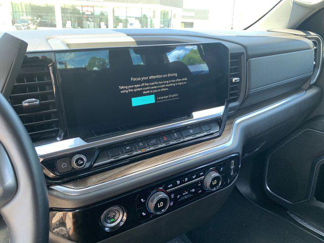 2023 Chevrolet Silverado 1500 4WD Crew Cab Standard Bed LT