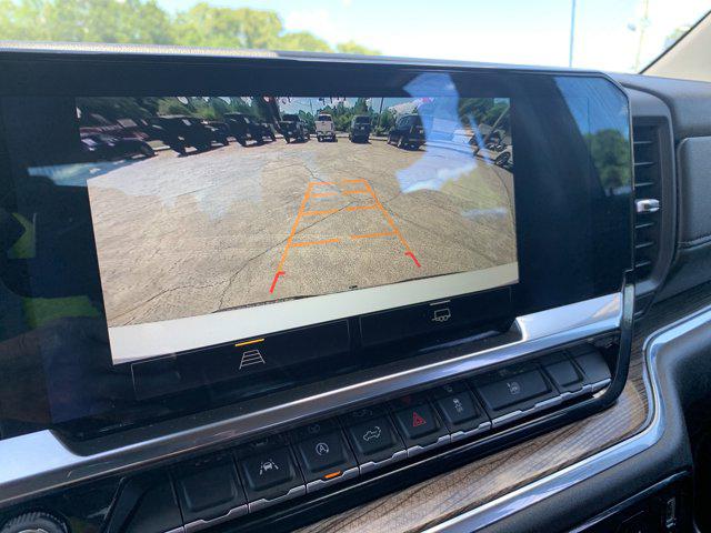 2023 Chevrolet Silverado 1500 4WD Crew Cab Standard Bed LT