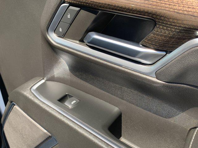 2023 Chevrolet Silverado 1500 4WD Crew Cab Standard Bed LT
