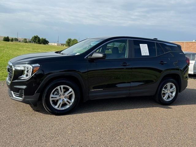 2024 GMC Terrain FWD SLE