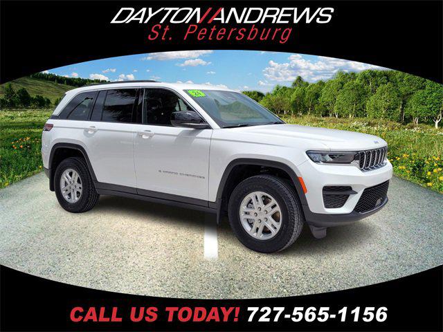 2024 Jeep Grand Cherokee Laredo 4x2