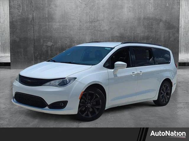 2019 Chrysler Pacifica Touring L Plus