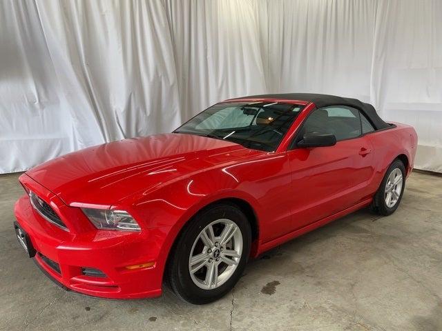 2014 Ford Mustang V6