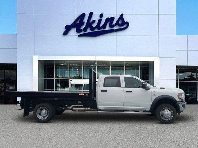2024 RAM Ram 5500 Chassis Cab RAM 5500 TRADESMAN CHASSIS CREW CAB 4X4 84 CA