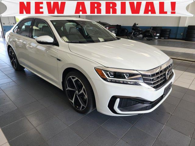 2021 Volkswagen Passat 2.0T R-Line