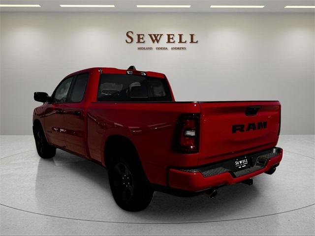 2025 RAM Ram 1500 RAM 1500 TRADESMAN QUAD CAB 4X2 64 BOX