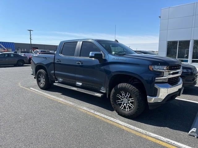2020 Chevrolet Silverado 1500 4WD Crew Cab Short Bed LT