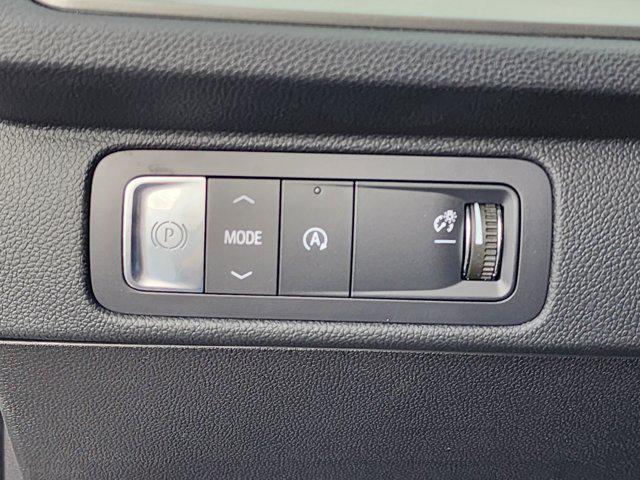 2025 Chevrolet Traverse FWD LT