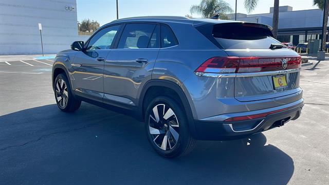 2025 Volkswagen Atlas Cross Sport 2.0T SE w/Technology