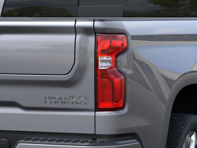 2025 Chevrolet Silverado 1500 4WD Crew Cab Short Bed High Country