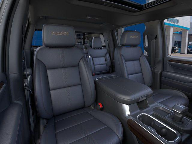 2025 Chevrolet Silverado 1500 4WD Crew Cab Short Bed High Country