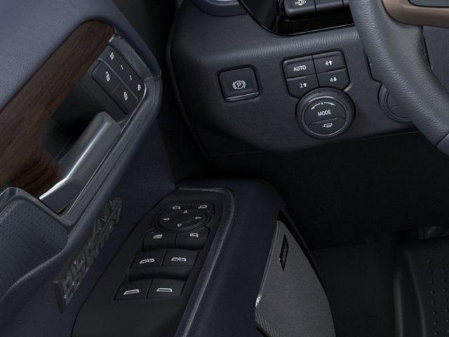 2025 Chevrolet Silverado 1500 4WD Crew Cab Short Bed High Country