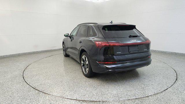 2021 Audi e-tron Premium quattro