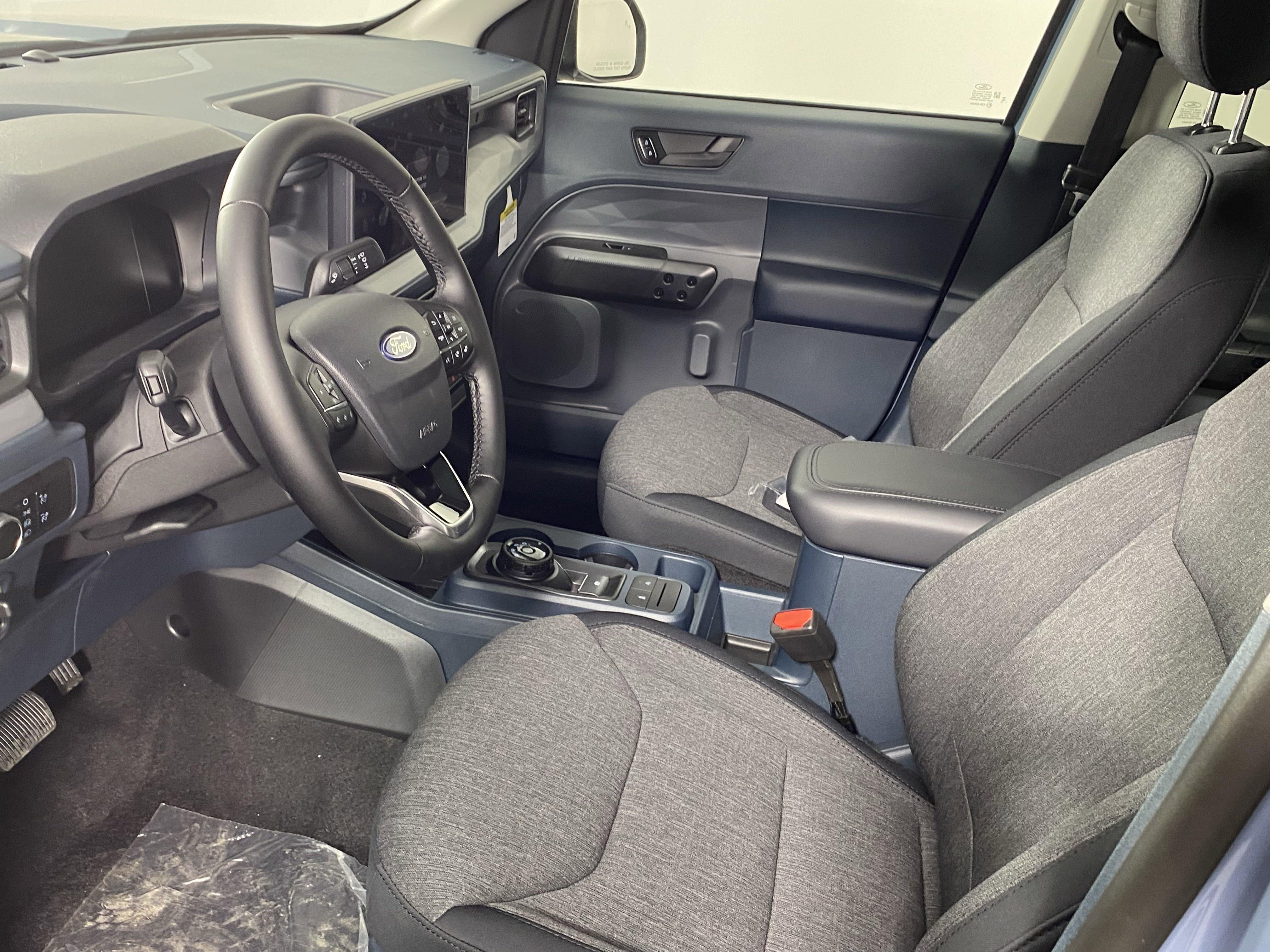 2025 Ford Maverick XLT - Photo 10